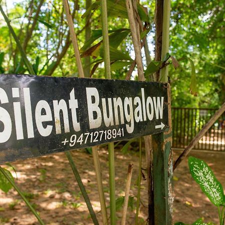 Silent Bungalow Удавалаве Экстерьер фото